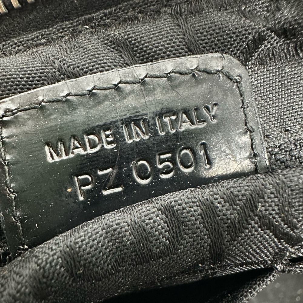 💯 Authentic Dior Handbag🍀 - Picture 15 of 17
